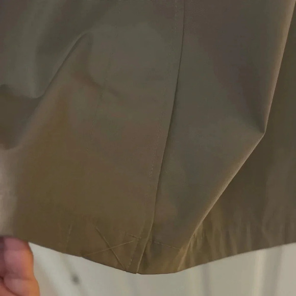 NWOT-Men’s ALFANI Tan Button Down Zippered Lining Coat. Size 44R. - Picture 8 of 9